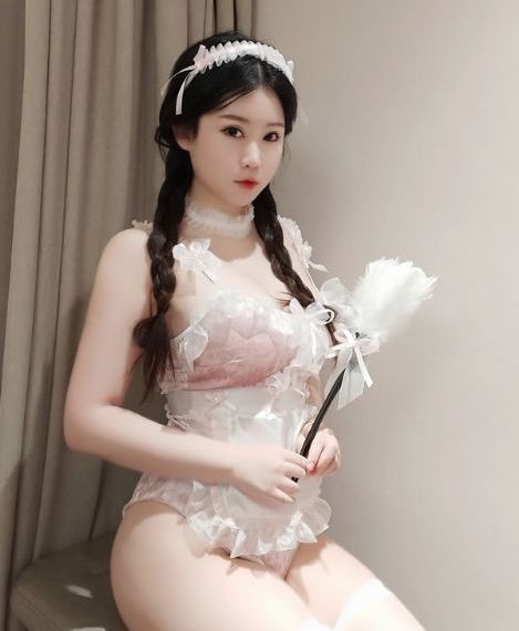 鲨鱼女孩